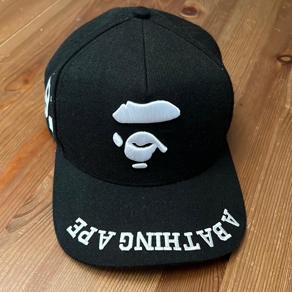 Bape Snap back hat